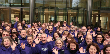 popchoir-at-the-london-marathon